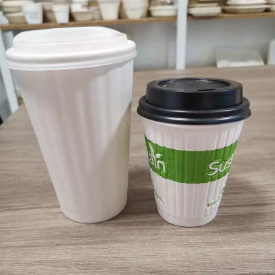 Taza de café disponible impresa aduana de la ondulación grabada en relieve del vaso para beber